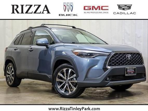 TOYOTA COROLLA CROSS 2022 7MUDAABG4NV012970 image